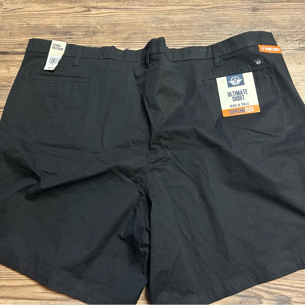 Dockers Men's Big & Tall Black Ultimate Shorts-Extreme Flex 60 waist NWT